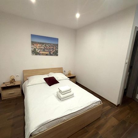 Apartament Residence Nysa Exteriér fotografie